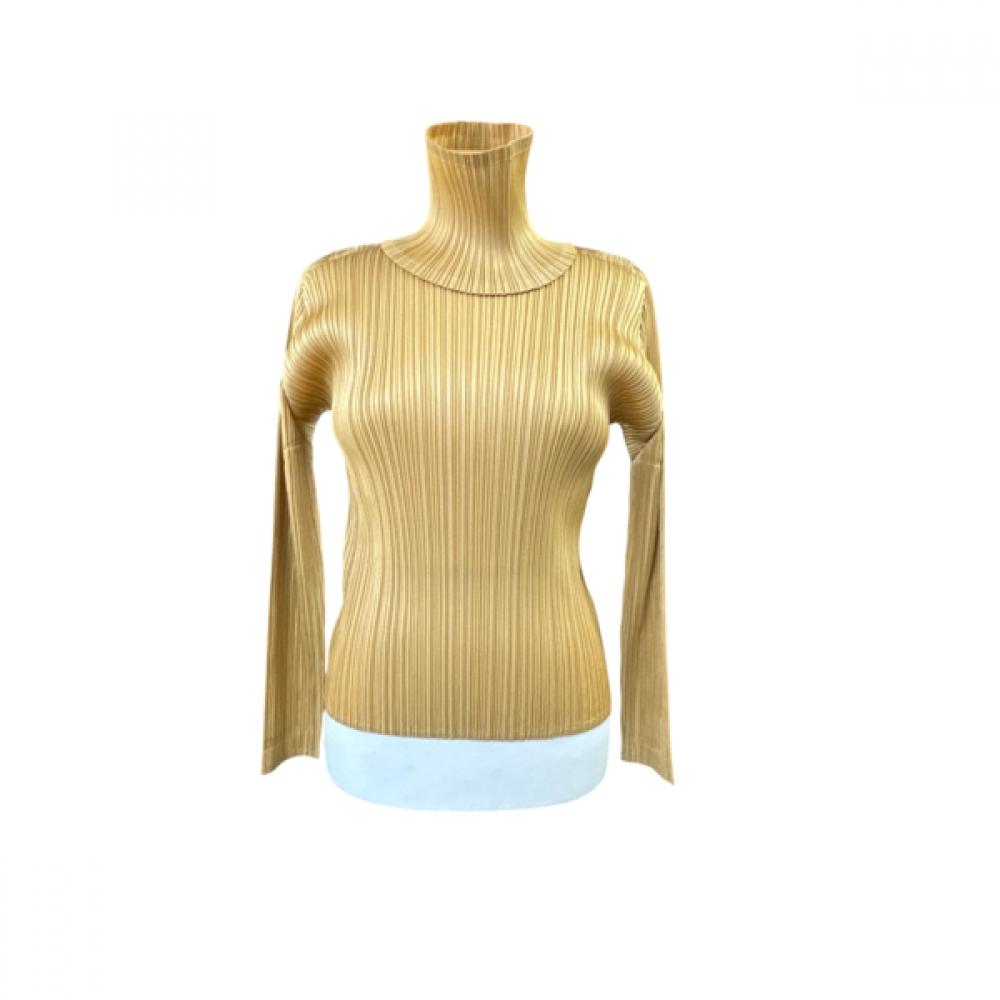 LA VITA JUNKO K Pleated Round necK Tee + Warmer Lswts003
