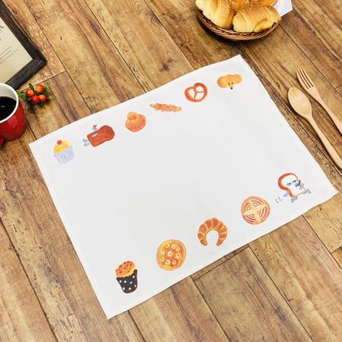 MORIPiLO Bread Thief Placemat/Cloth Coaster, 45x34cm, Cute, Elementary School/Kindergarten, Stylish, Birthday Gift, Unisex, Beige, Bread Thief Charact