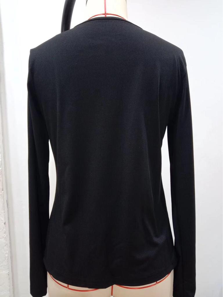 2025 Women's Ribbed Knit Slim-Fit V-Neck Long Sleeve Pullover with Metal Zipper