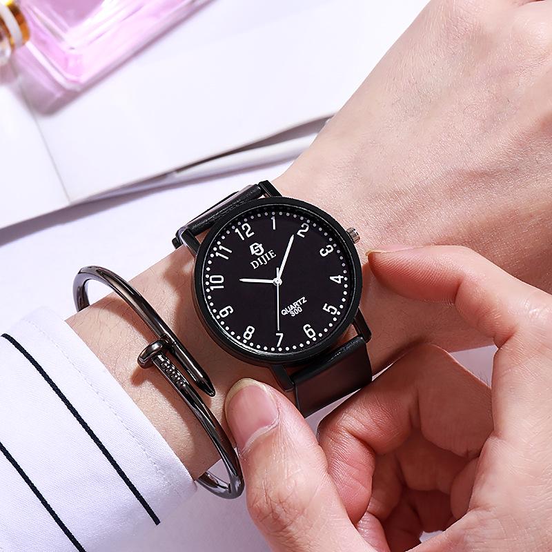 Korean Style Retro Quartz Watch - Trendy College Unisex Model for Student Couples