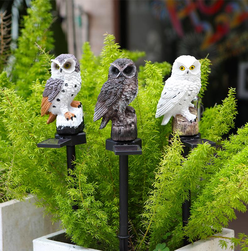 Solar-Powered LED Owl Garden Lamp - Resin Animal Yard Decor