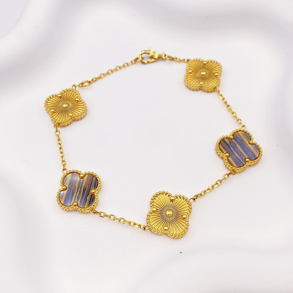 15mm Titanium Steel Four-Leaf Clover Five-Link Bracelet Non-fading Fashionable Women's Bracelet