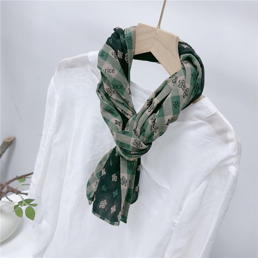 Reiner Baumwoll-Schal mit garngefärbtem Karomuster in über 20 Farben