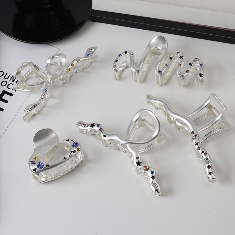 

Large Silver Star Zircon Hair Clip for Women - High-End Frosted Metal Updo Claw Clip