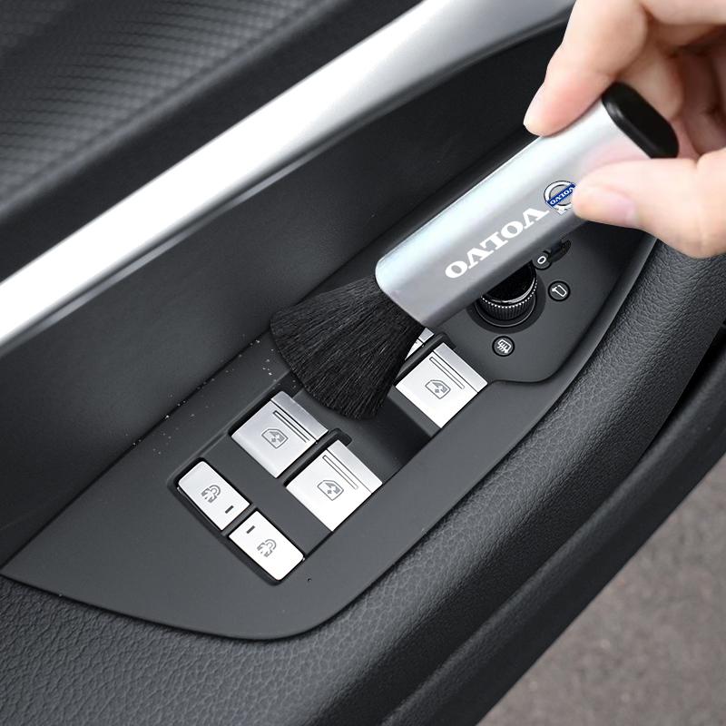 Car Interior Cleaning Tools Retractable Soft Wool Brush For Volvo EX30 XC60 XC40 V60 V40 XC90 XC70 V50 S60 V70 S90 Olestar AWD vv1