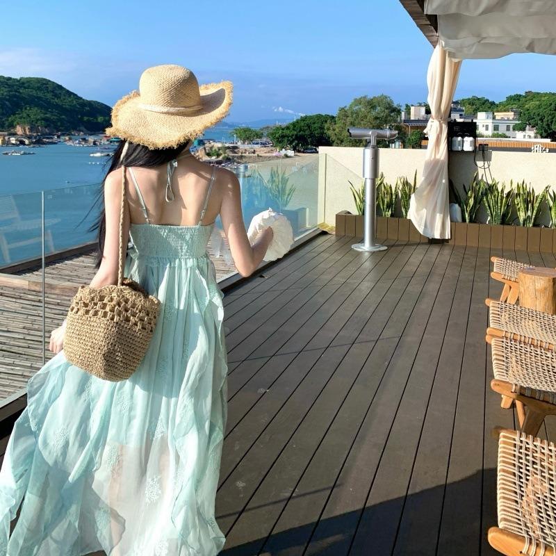 Seaside Photo Suspender Dress Women's Vacation Temperament Long Dress Hanging Neck Lotus Leaf Edge Mint Green Suspender Skirt