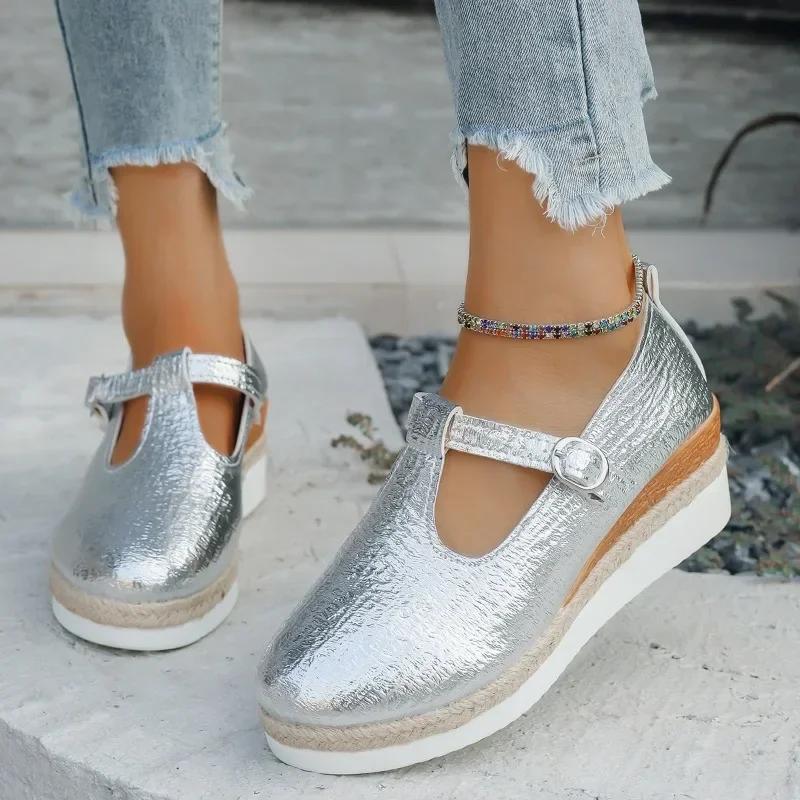 

2024 Зима Новая Мода Лоферы на танкетке на высоком каблуке Женские Совершенно новые на толстой подошве на высоком каблуке Повседневные туфли с низким верхом для 36 серебряный