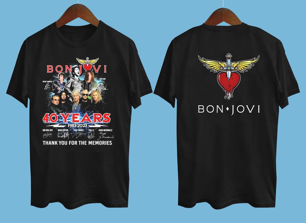

Bon Jovi 40 лет 1983 2023 Подписи Подарок для фаната Все размеры Футболка AH1132 Унисекс Футболка - Мужская Летняя Хлопковая Футболка с принтом S разноцветный