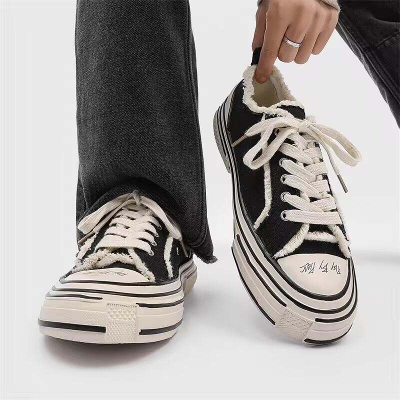 Couple Same Beggar Shoes Men and Women Same Versatile 2025 Autumn New Internet Celebrity Casual Canvas Shoes Student Shoes