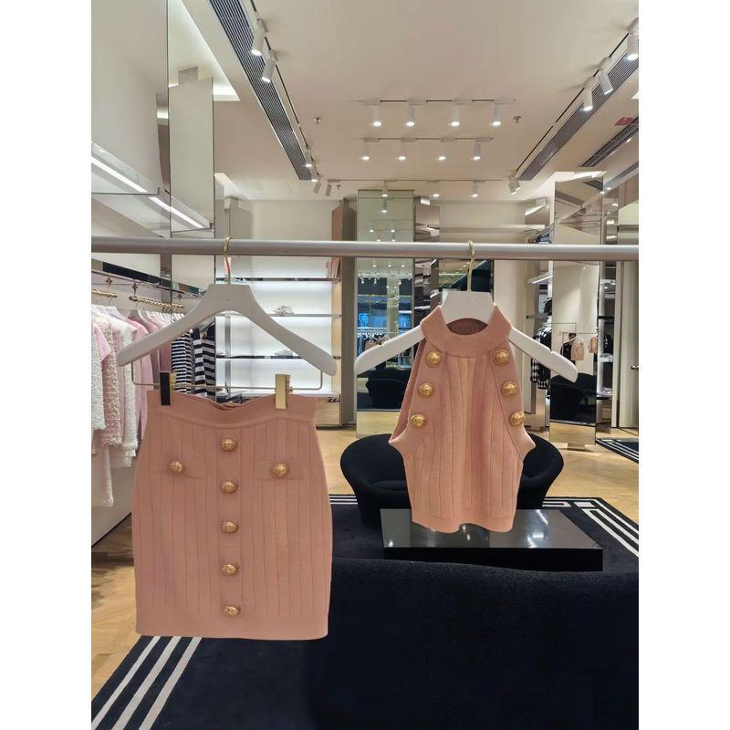 

Весна и лето 2025 Новые изящные комплекты: облегающий трикотажный топ-жилет с золотой пряжкой и юбка-футляр с высокой талией Orange powder vest S