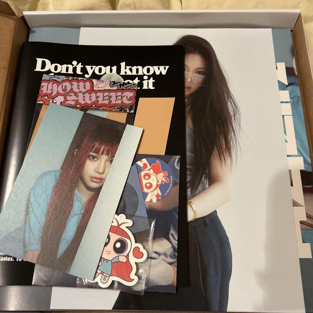 [USED] Newjeans howsweet album Hein