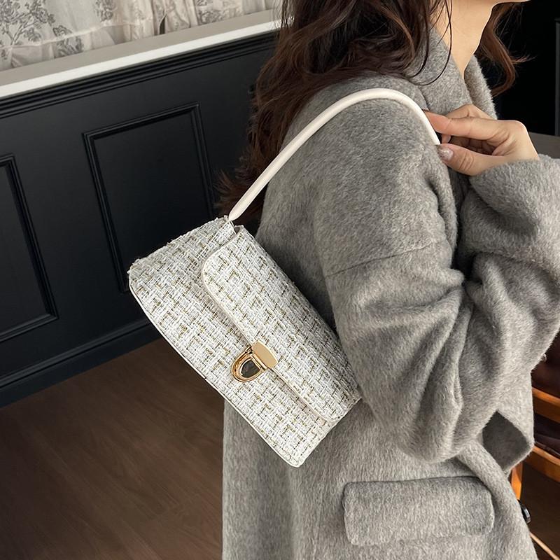 Korean Style Small Pu Handbag With Stitching Detail For Daily Casual Use