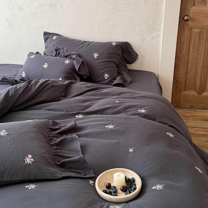 French Retro Lace Pure Cotton Four-Piece Bedding Set - Super Soft Crinkled Double Gauze Duvet Cover and Bed Sheet. 1.2m Flat Sheet 3-piece Set цветочный/серый