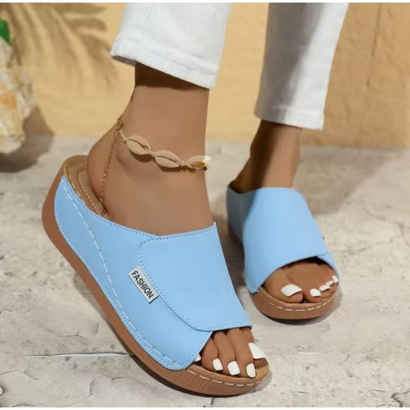 Summer New Style Wedge-heeled Slippers, Fashionable Pointed-toe Summer Sandals, Lightweight Beach Women's Ready-to-wear Flip-flops