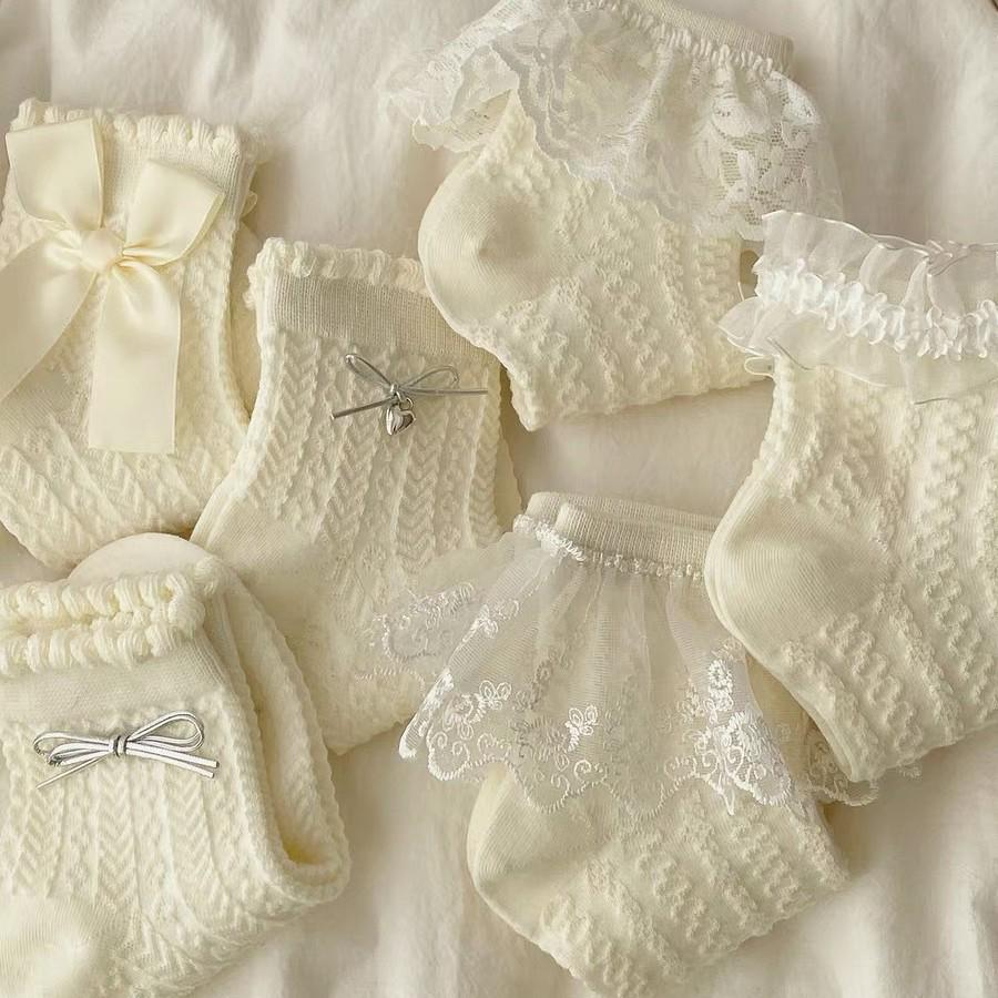 Japanese Lolita Soft Girl Lace Bow Mid-Calf Socks