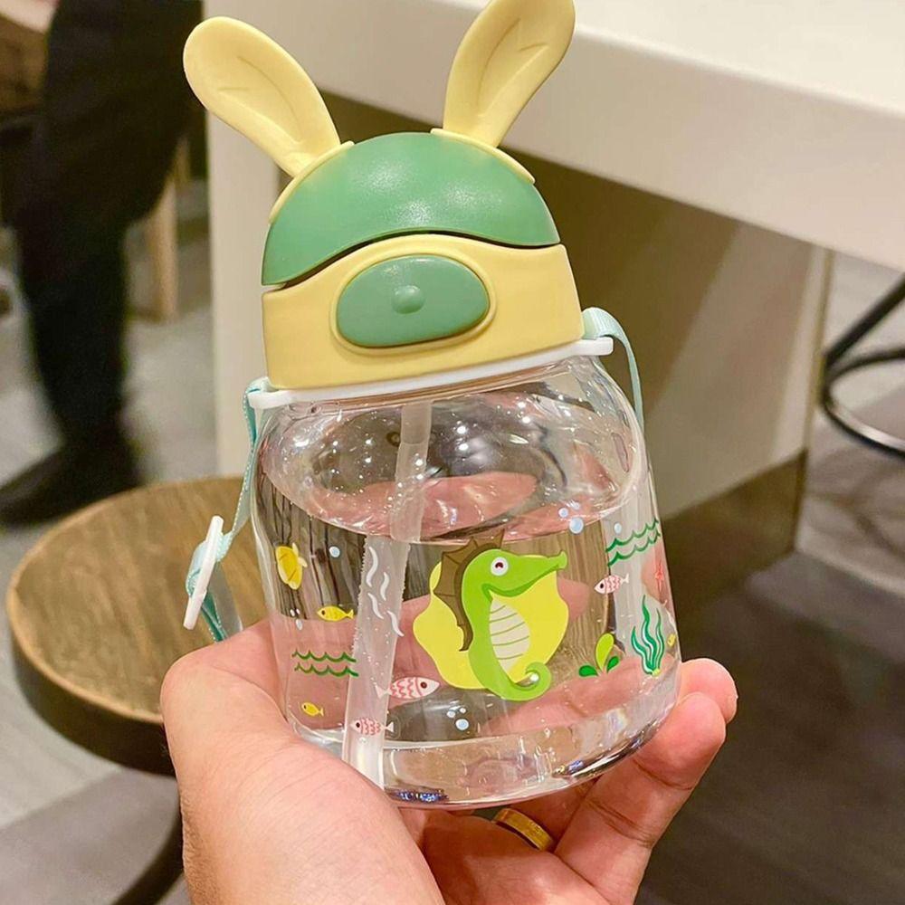 

Медуза с кроличьими ушками и соломинкой. Детская бутылка для воды. Чашка для воды. Детская чашка. Питьевая пипетка.