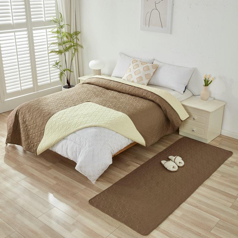 Pet Waterproof Insulation Pad Washed Quilted Embossing Craft Bedspread Large Size Waterproof Non-Slip Bed Sheet