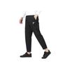 Nike Club Gewebte Tapered-Leg Hose Schwarz DX0625-010
