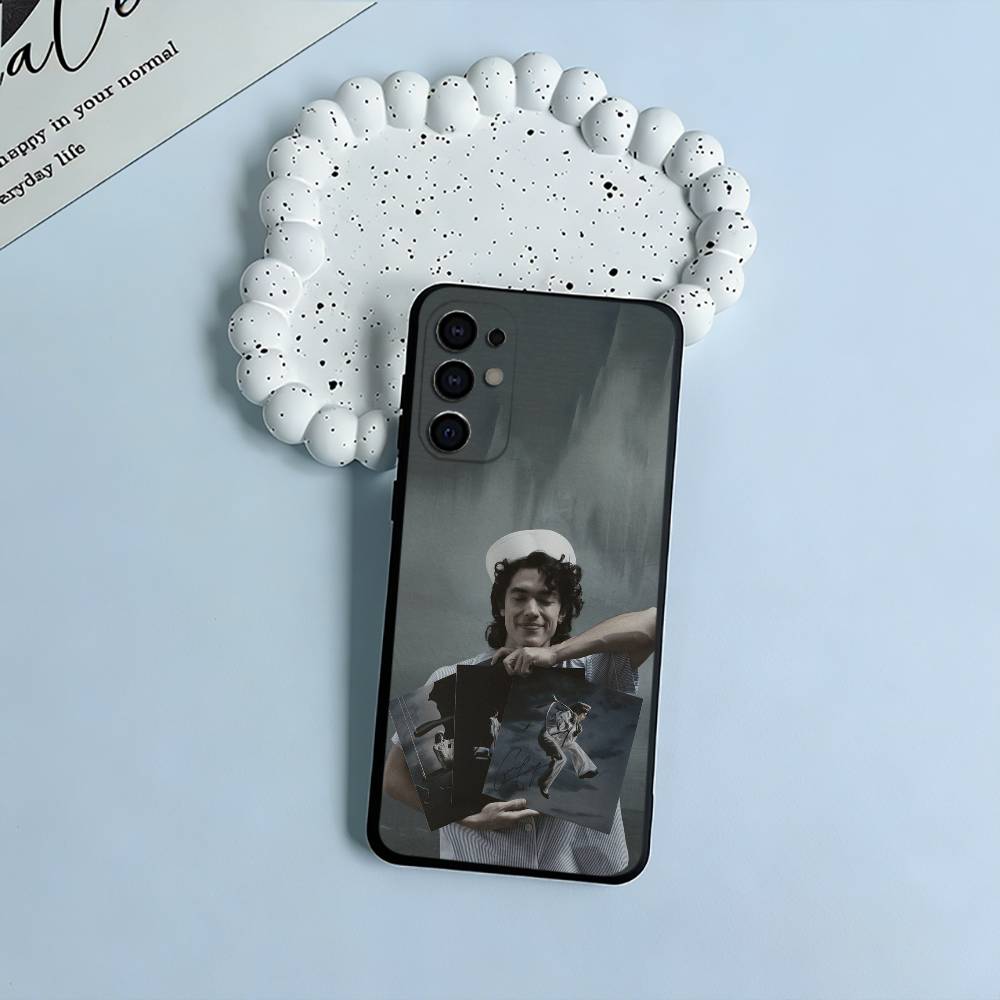 Indie Pop Singer C-C-onan-G- Gray Phone Case For Samsung S25,S24,S21,S22,S23,S30,Ultra,S20,Plus,Fe,Lite,Black Soft Silicone