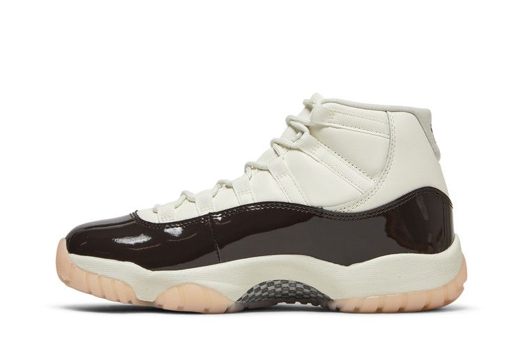 Sneakers da Donna Jordan 11 Retro Neapolitan (Da donna) Vela/Marrone Velluto-Atmosfera