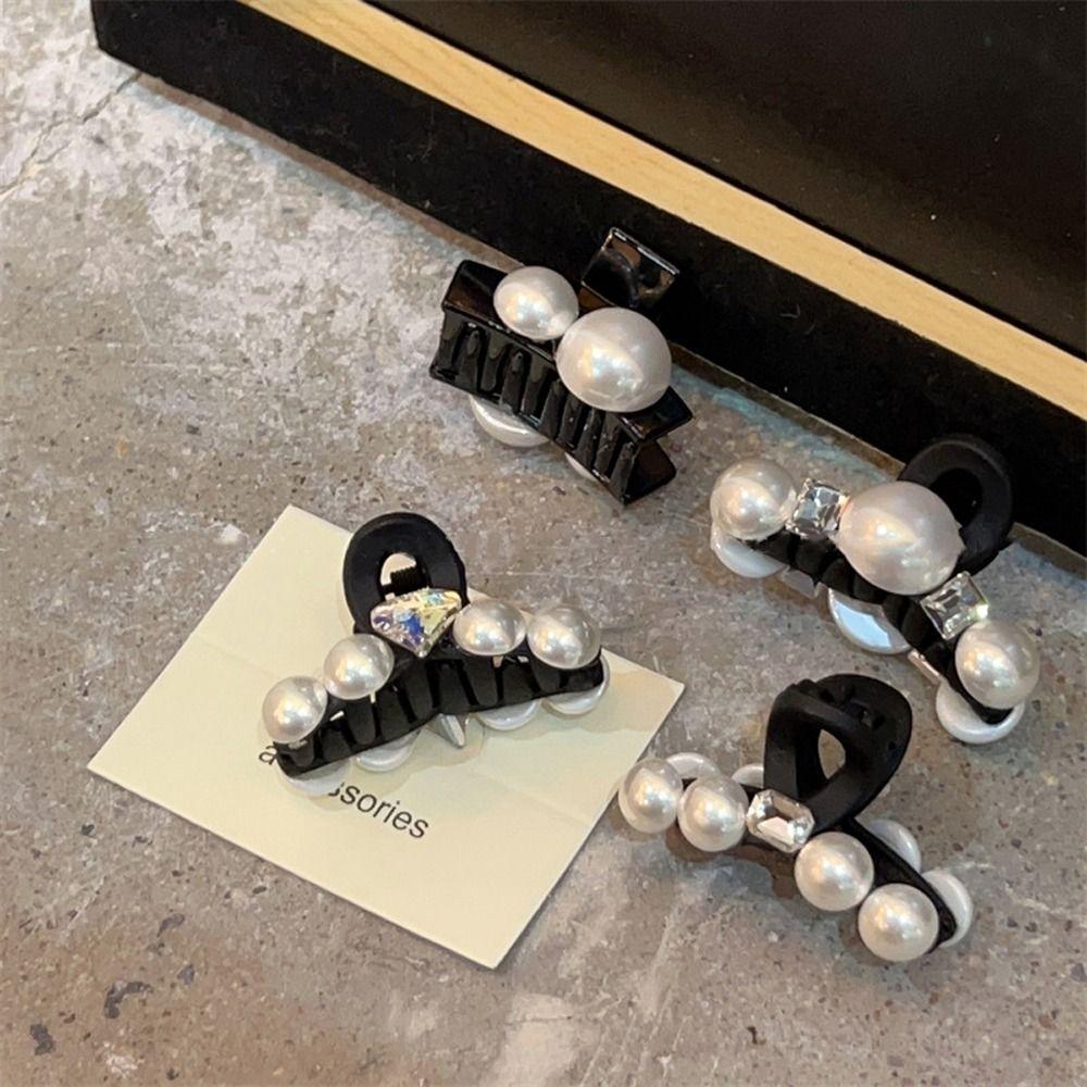 

Clip Korean Shark Clip Acrylic Small Hair Clips Pearl Hair Claws Crystal Hairpins Women Hairgrips