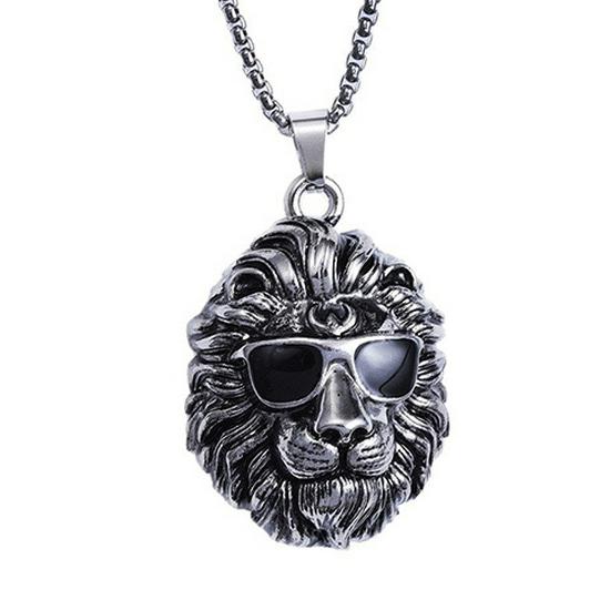 Retro Lion Head Pendant Necklace: European & American Hip-Hop Style Stainless Steel for Men