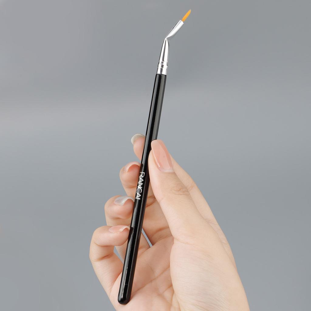 Angle Makeup Brush One Molding Eyeliner Sleeper Eyeliner Brush Elbow Detail Concealer Down To Tear Line Eyeliner Brush