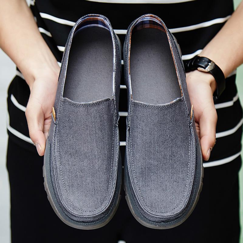 

Canvas shoes men s summer breathable men s shoes soft sole one pedal shoes board shoes old Beijing men s casual cloth shoes men 48 сірий колір