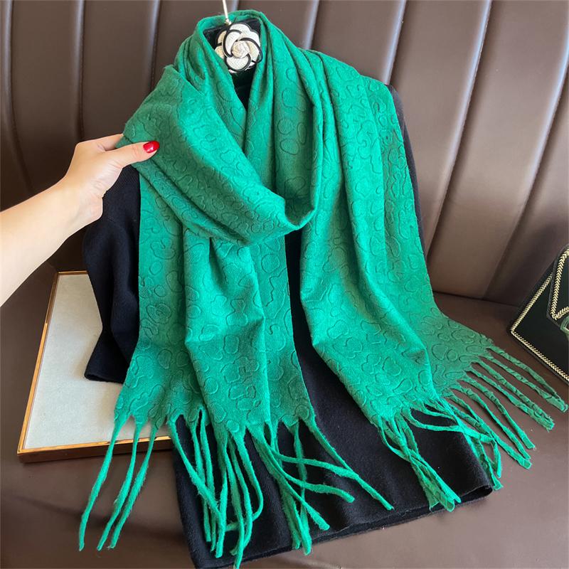 New Embossed Cashmere Women's Winter Scarf Warm Chunky Shawl Luxury Designer Tassels Pashmina Bufanda Lady Wrap Man Scarves