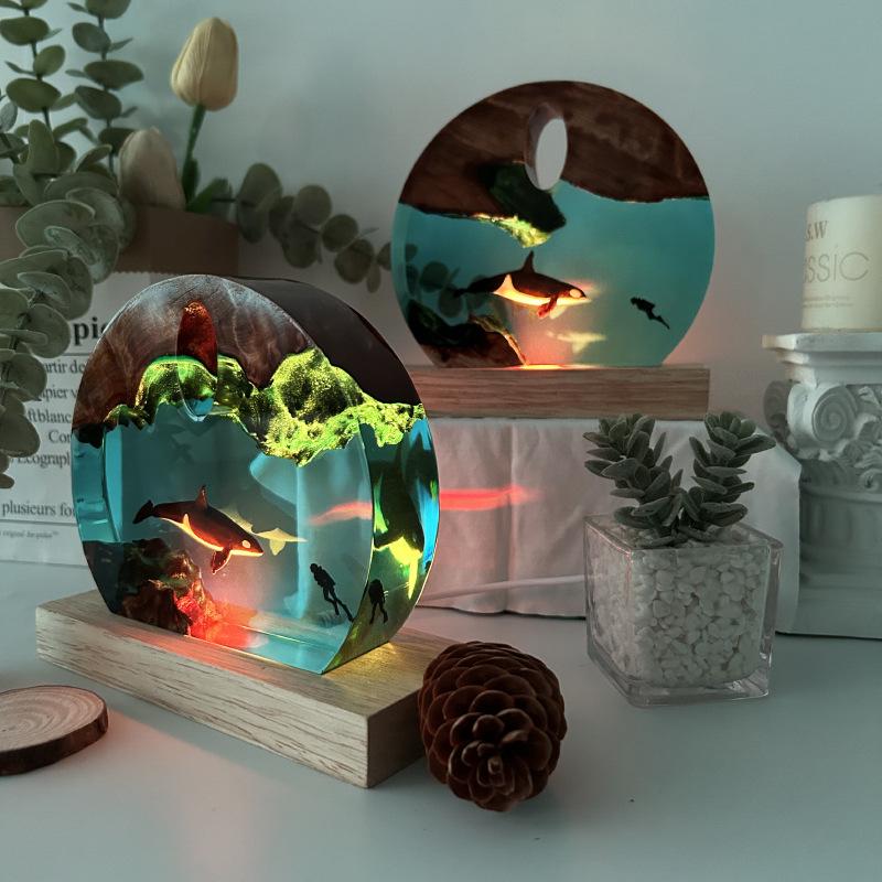 Creative Solid Wood Resin Ornament Killer Whale Diver Ocean Series Atmospheric Night Light Holiday Creative Gift