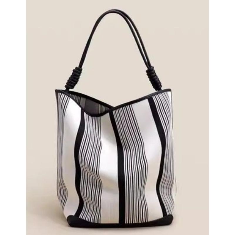 Large capacity single shoulder niche design bucket bag tote bag striped women's contrasting color tote bag underarm commuter bag large bag