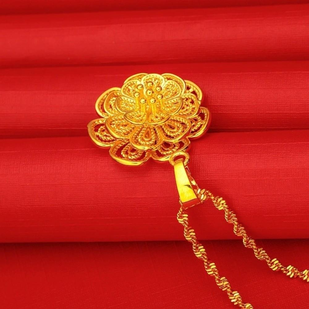 Vietnam Sand Blooming Wealth Necklace Hollowed Flower Lotus Pendant Luxury Clavicle Chain  Gifts