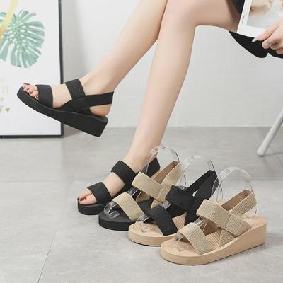 2024 Sommer Damen Mode Keilsandalen: Imitation-Strohgeflecht, Dicke Sohle, Lässiger Strand-Römer-Stil