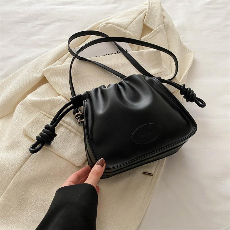 Trendy 2024 Spring Fashion Women s Shoulder Bag Street Style Crossbody Bag чёрный