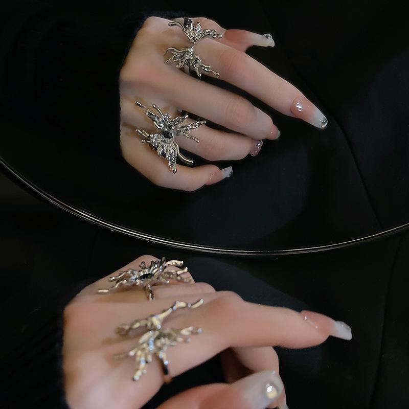 Niche Design Advanced Sense Liquid Sweet Butterfly Ring Female Exaggerated Temperament Open Ring Index Finger Cool Fashion