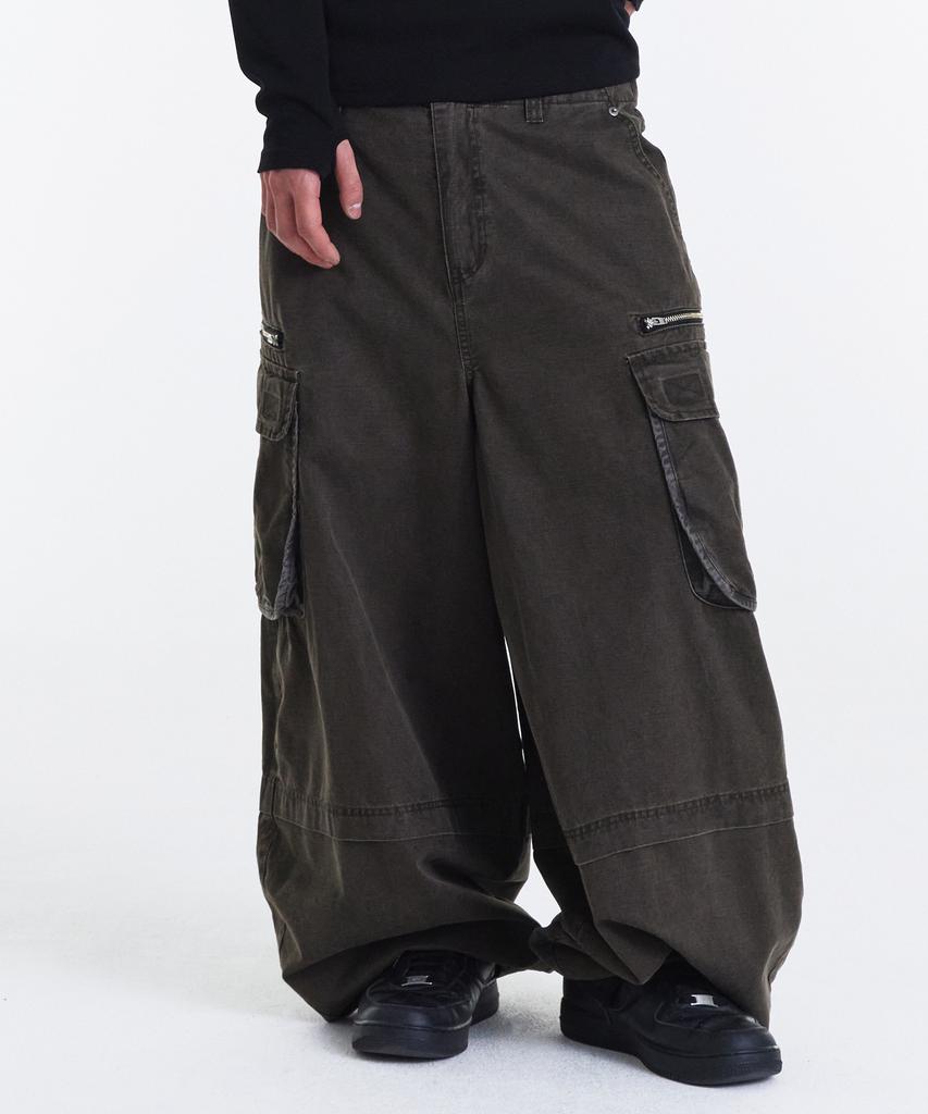 Gicheol Vintage Zip Cargo Balloon Pants (Washed Khaki)
