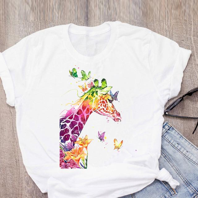 Kawaii Animal Giraffe Graphic Women T-Shirt 90S Summer Loose Short Sleeve Round Neck Female Top Streetwear Y2K Clothes