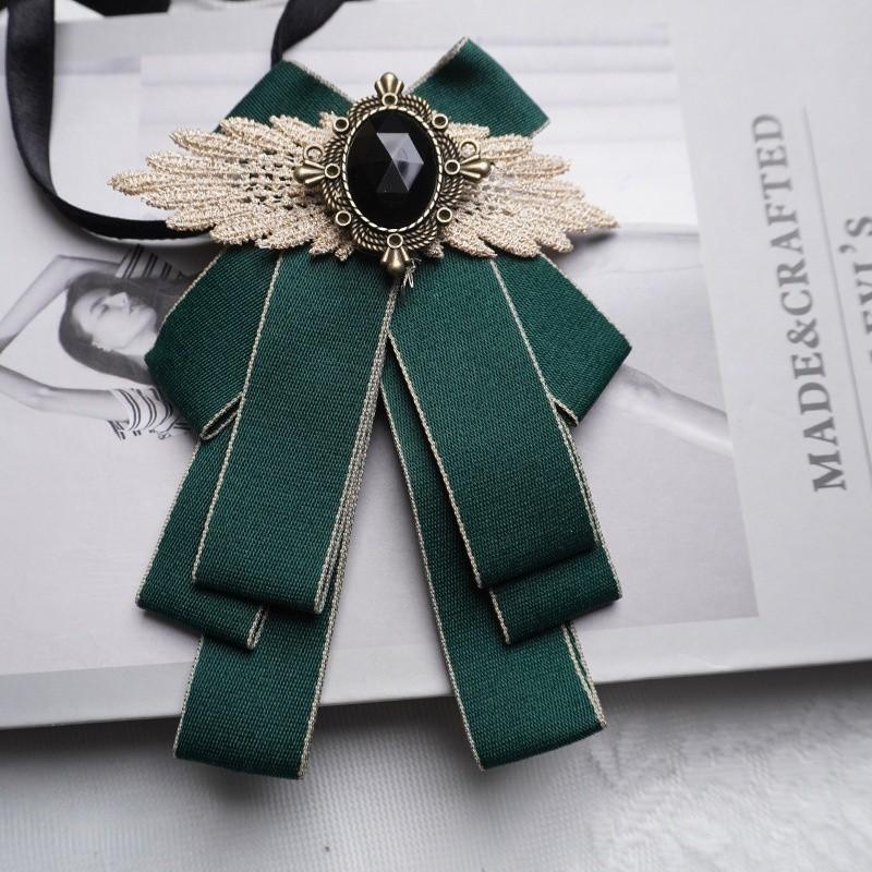 Solid Color Butterfly Tie With Rhinestone Decor And Polyester Fabric For Formal Events And Weddings