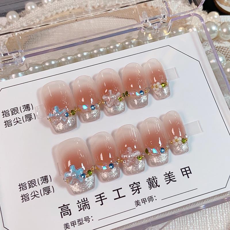 

Aurora Diamond Five-Petal Flower Gel Nail Stickers Extra Small