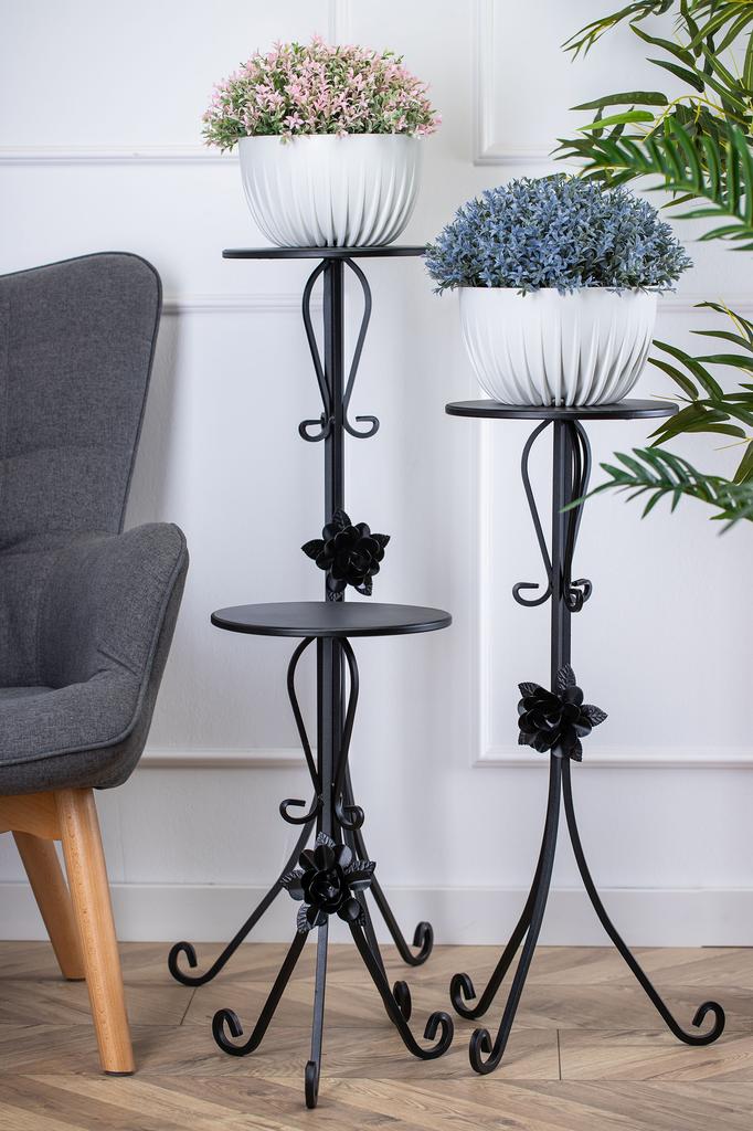 Kwietnik Metalowy Czarny Z Różą 55 Cm