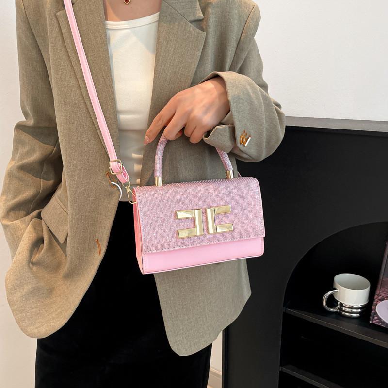 Durable And Trendy Pu Leather Handbag With Structured Design For Everyday Needs Fashion