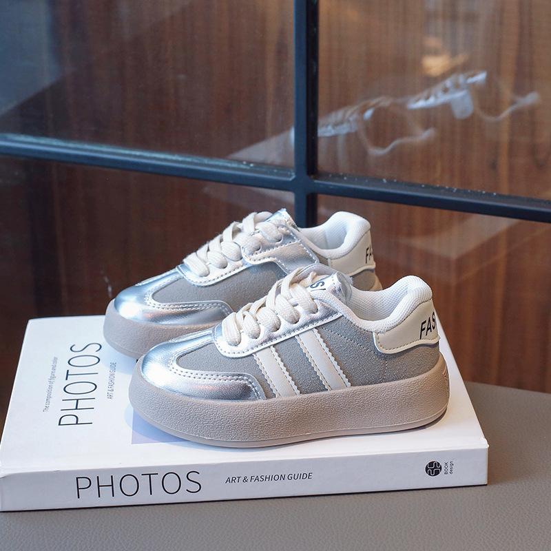 

Korean version of children s sports shoes 2025 autumn new girls casual shoes boys Forrest Gump shoes fashion board shoes soft bottom tide 23-25 yards one hand shot 3 pairs