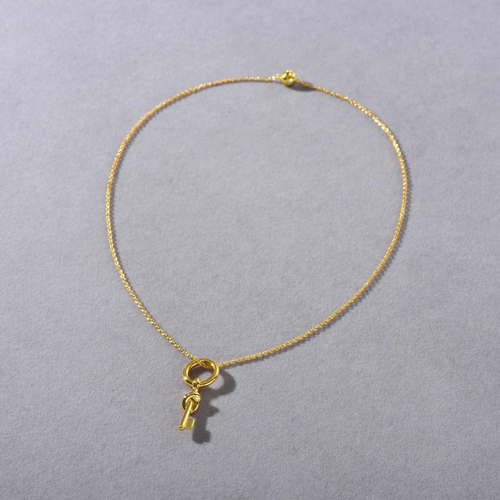 New Product, Simple And Versatile Personality, Temperament, Women'S Fashion Texture, Metal Key, Collarbone Chain, Niche Necklace.