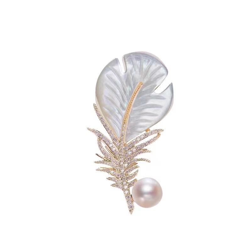 Pearl Feather High-end Brooch Suit Jacket Corsage Accessory Fixed Clothes Pin