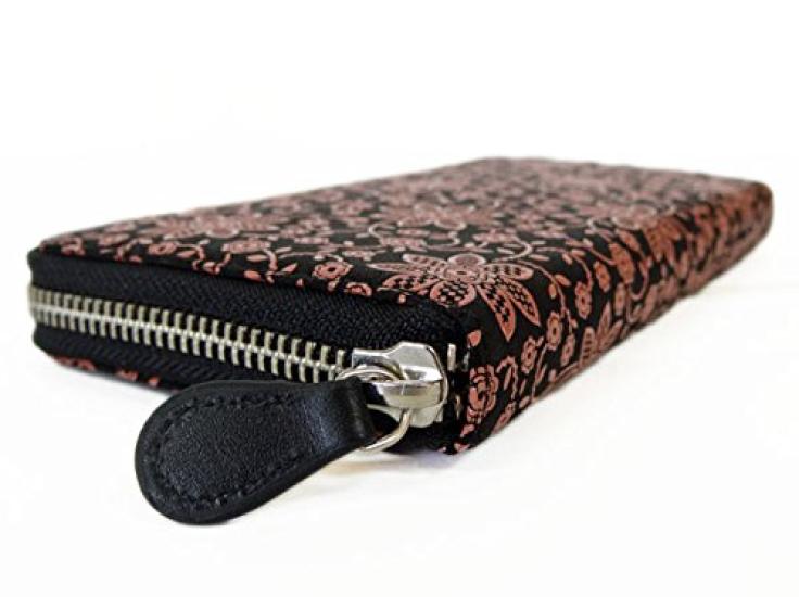 [Inden-ya] Inden 2317 Wallet F, Black Deerskin with Pink Lacquer, Clematis Pattern, 10cm x 19cm x 2cm, Round Zipper Long Wallet