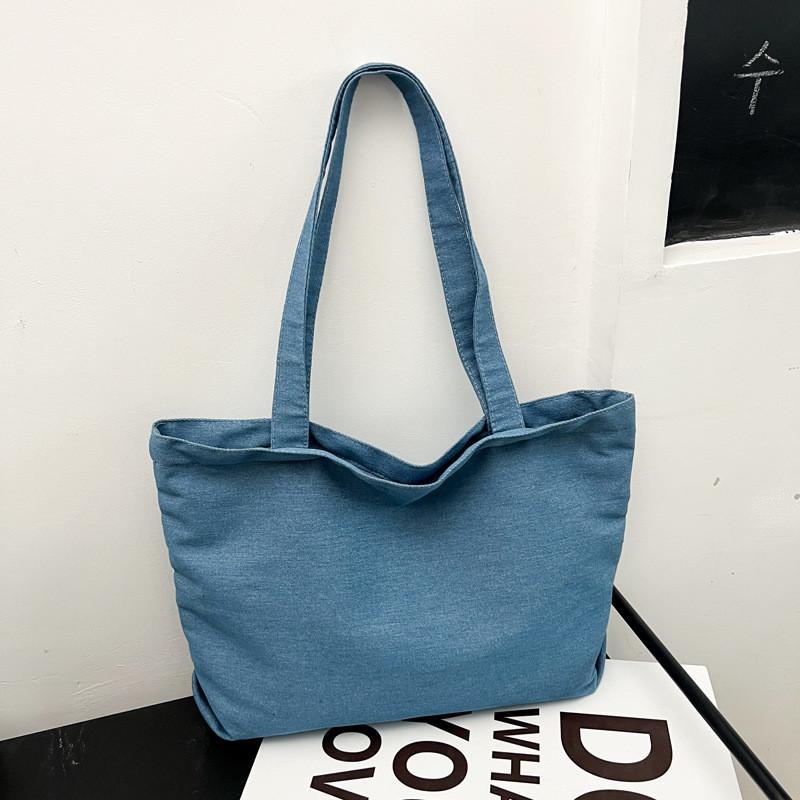 Chic Solid Color Women's Spacious Lightweight Canvas Tote Bag With Unique Street Style For Everyday Fashion