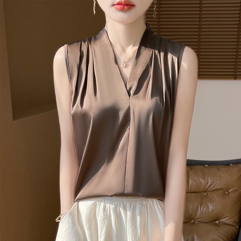 Silk Satin Slim Fit V-Neck Wide Shoulder Sleeveless Camisole for Women - Spring/Summer 2025 Collection