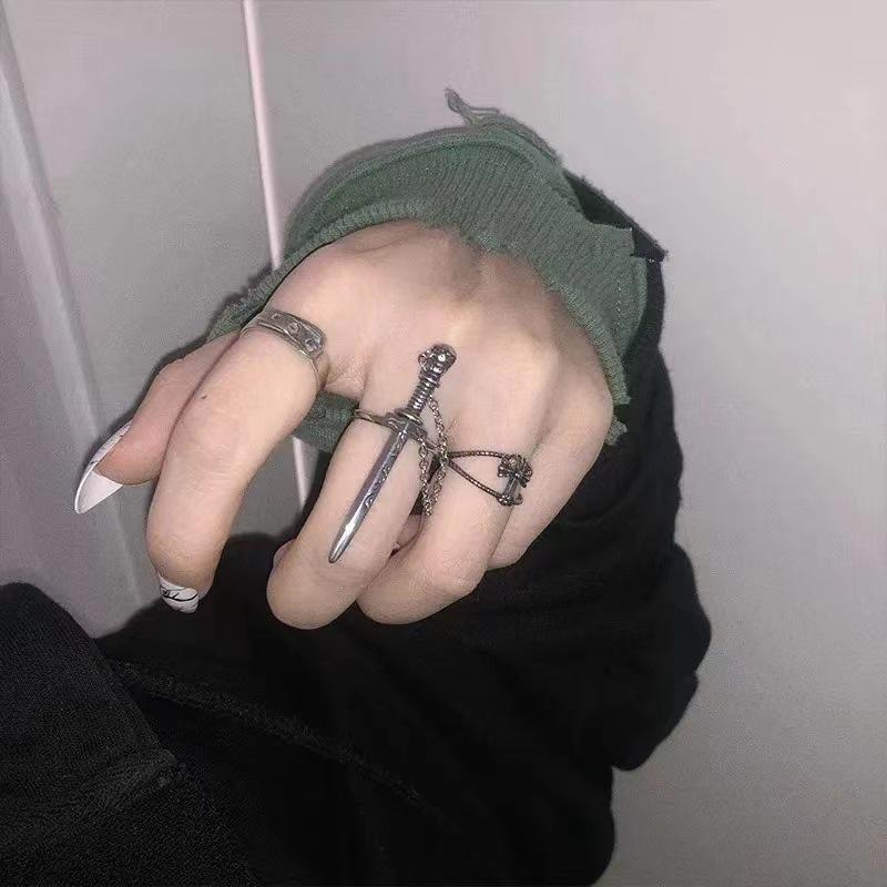 2025 Punk Hip-Hop Sword Cross Rings for Women Men Unisex Skull Chain Pendant Personality Trend Ring Party Jewellery Gift