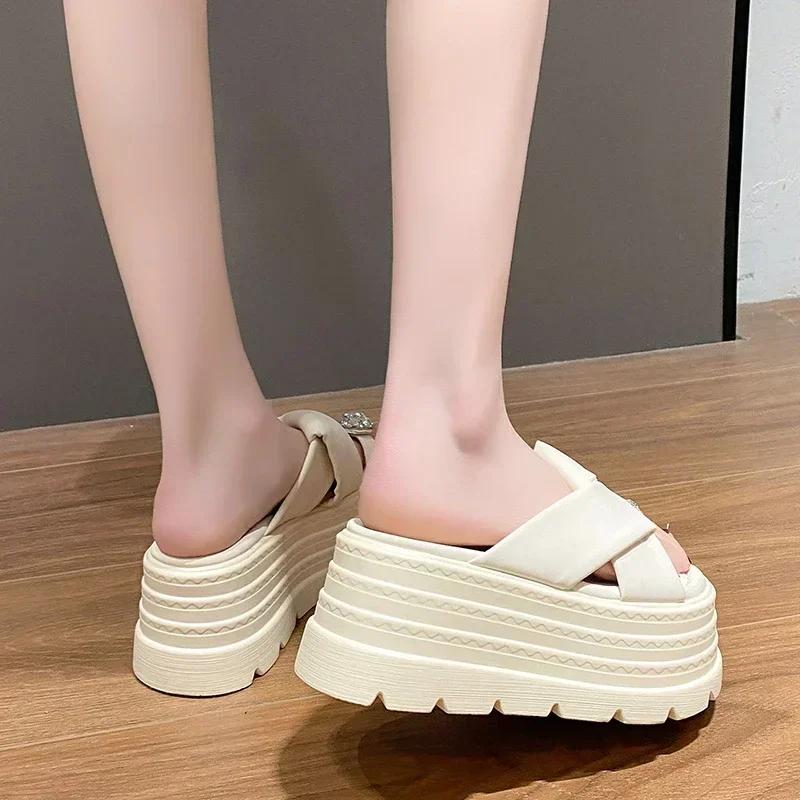 Fashion 8CM Embed Rhinestones Heels Wedge Slides Sandals Women Casual Outdoor Slippers Female Summer Beach Slipper Walking Chunky Shoes