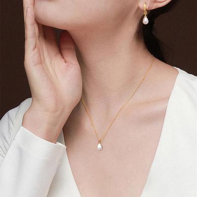 Set Colier și Cercei Pandantiv Perle Franceze Titan - Lanț Elegant de Claviculă de Lux pentru Femei